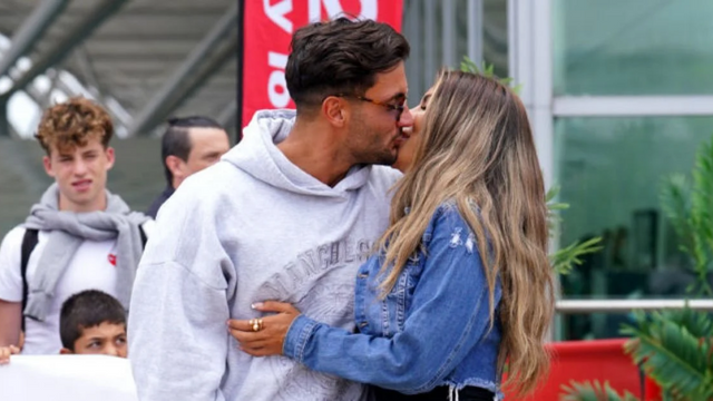 Are Ekin-Su Culculoglu and Davide Sanclimenti still together